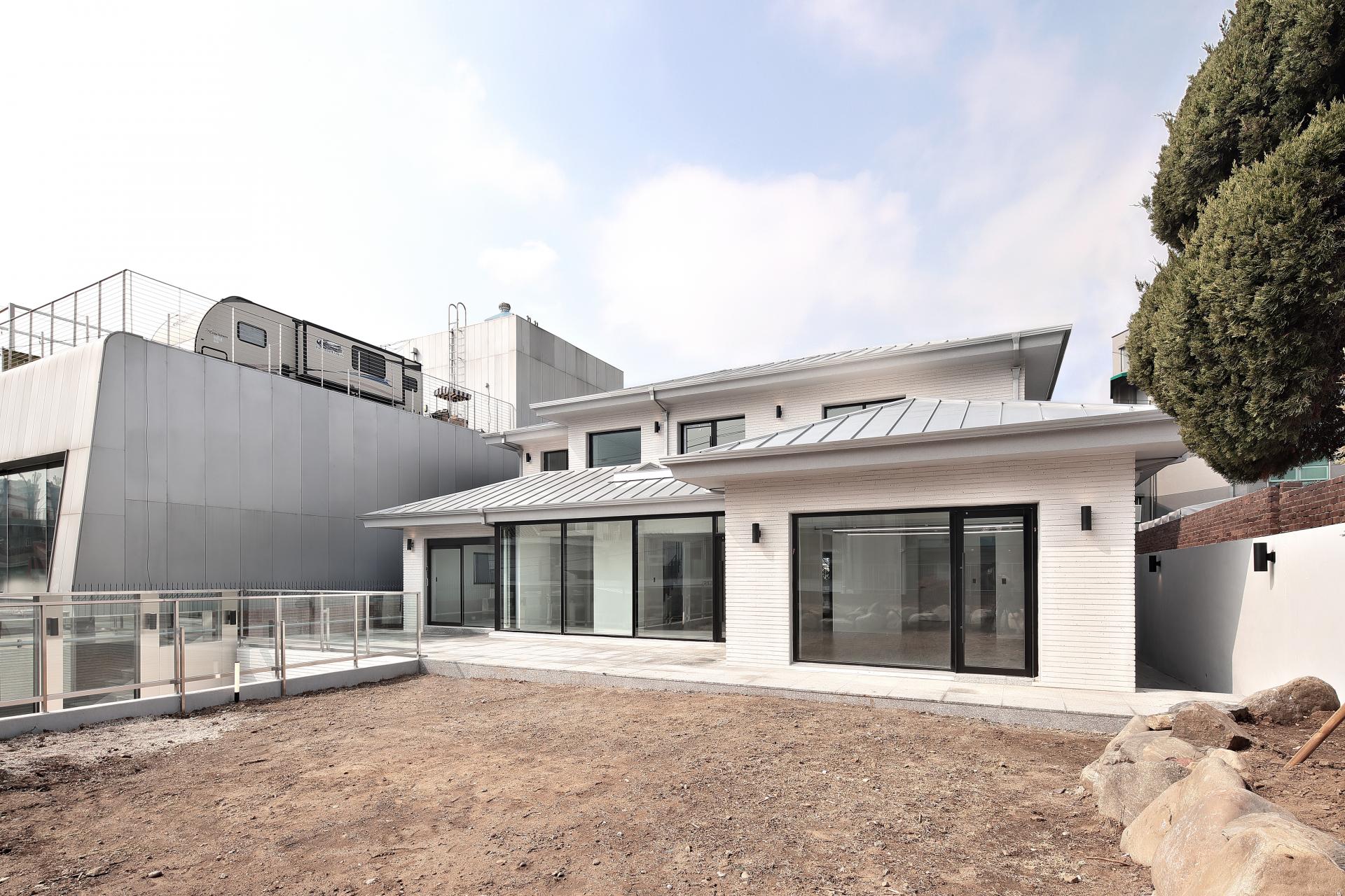 beb771977654c.jpg