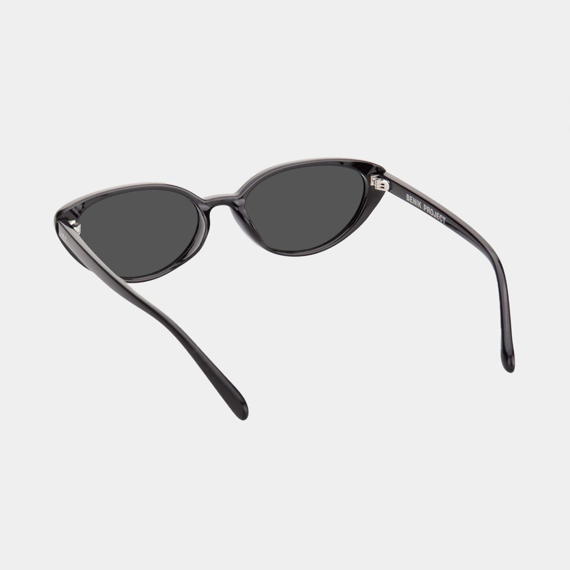 LEV C1 BLACK