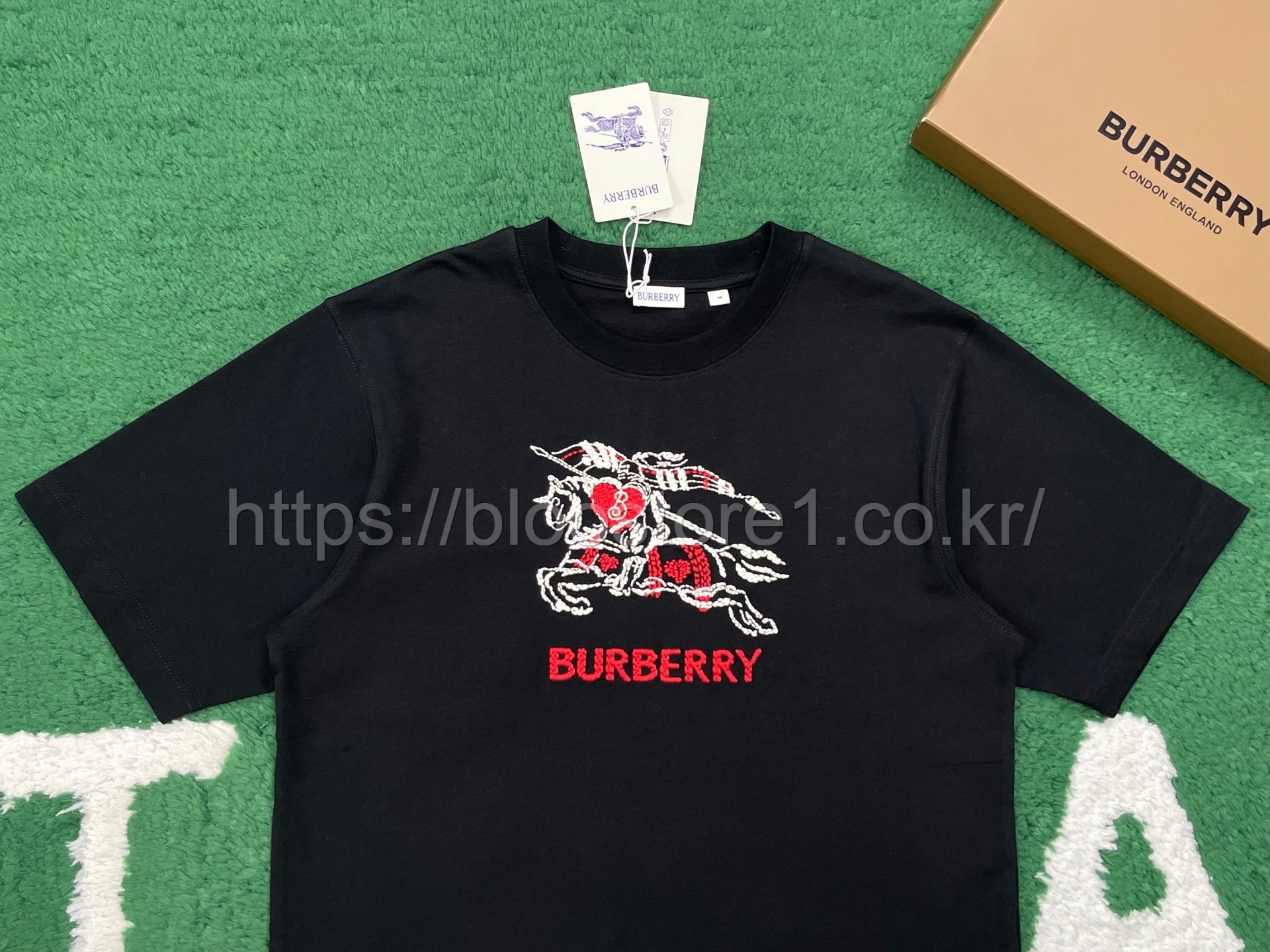 버버리 하트 나이트 코튼 티셔츠 3color (블랙) (블루) (화이트)