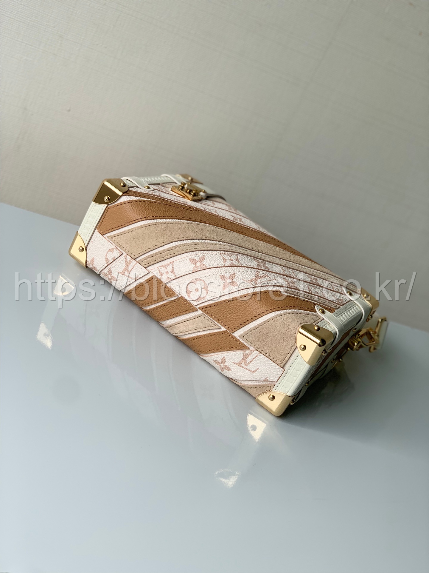 루이비통 사이드 트렁크 MM M29666