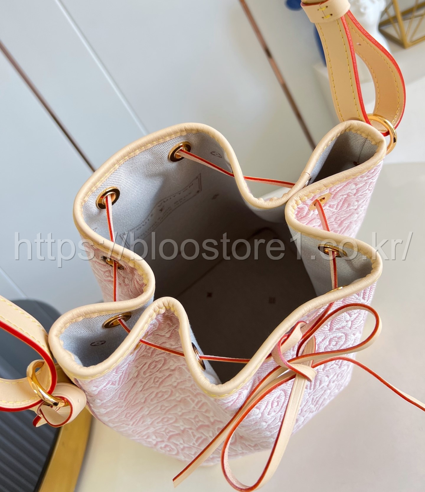 루이비통 FW26 노에 핸드백 M28714
