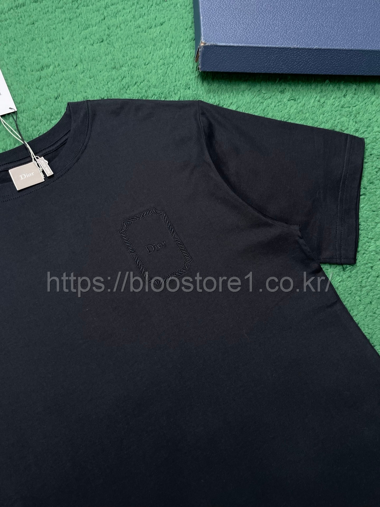 디올 메달리안 릴렉스 핏 코튼 저지 티셔츠 2color (블랙) (화이트)