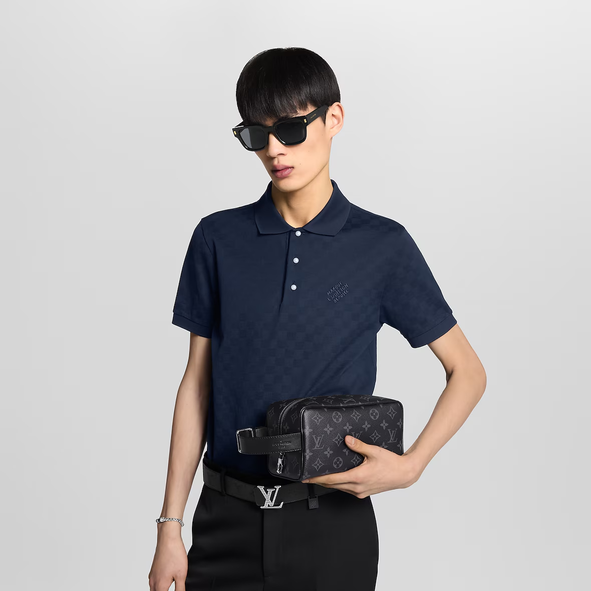 루이비통 락커 돕 키트 M83113