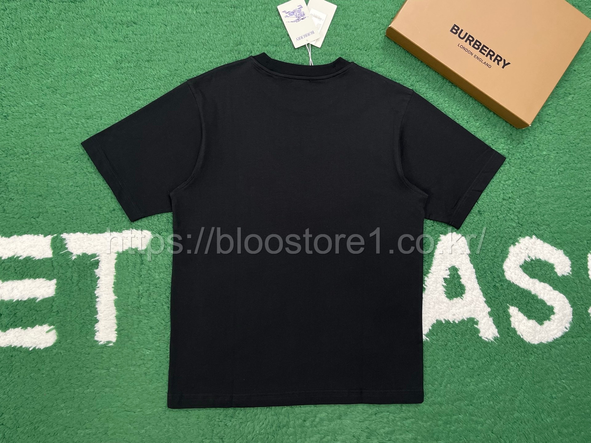 버버리 하트 나이트 코튼 티셔츠 3color (블랙) (블루) (화이트)