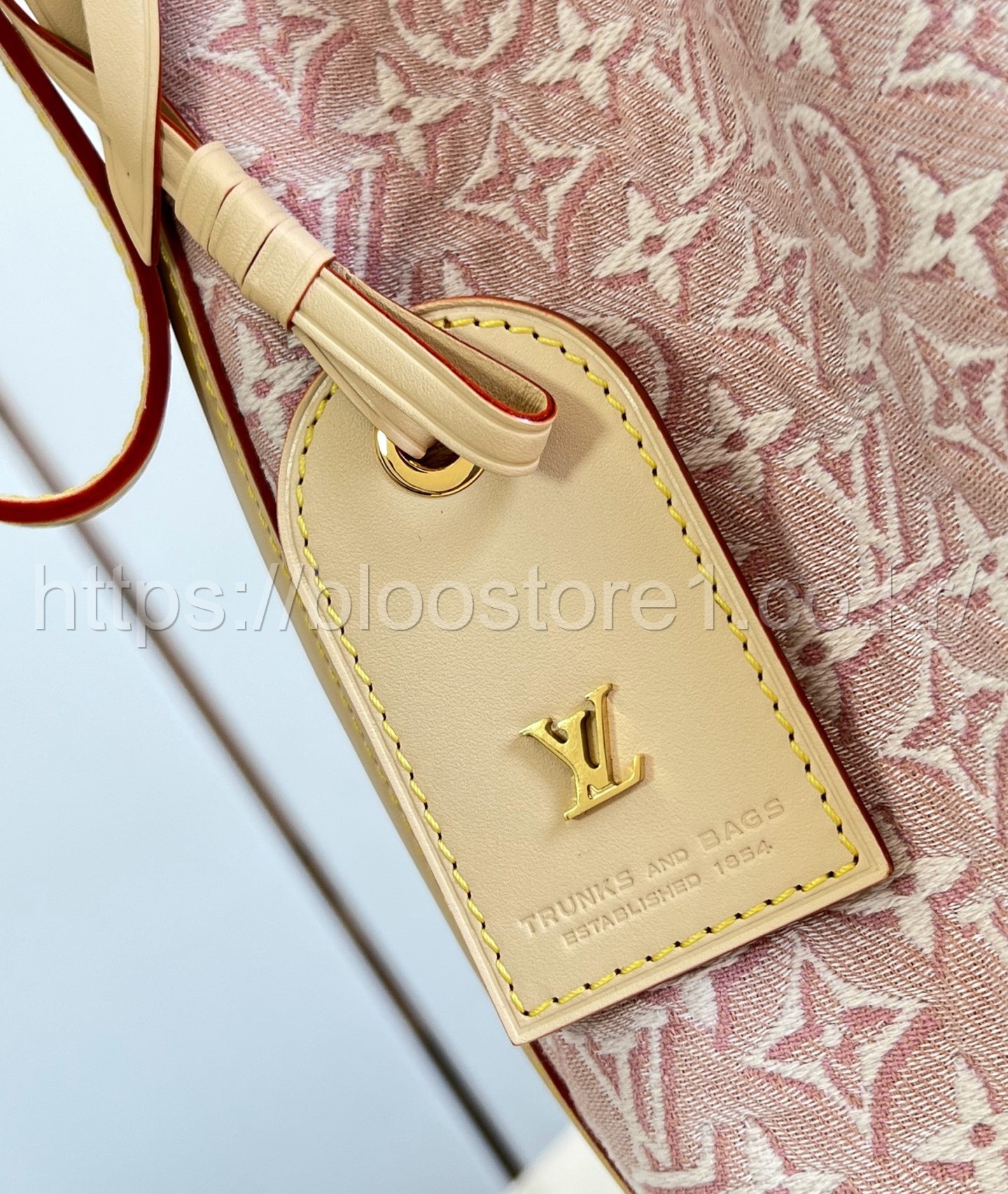루이비통 FW26 노에 핸드백 M28714