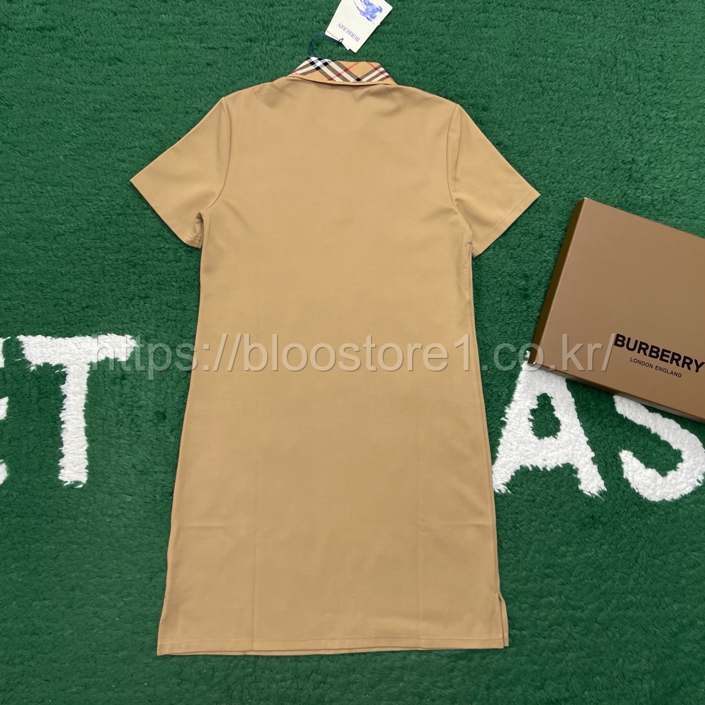 (W) 버버리 체크 칼라 코튼 폴로셔츠 드레스 color (베이지) (블랙)