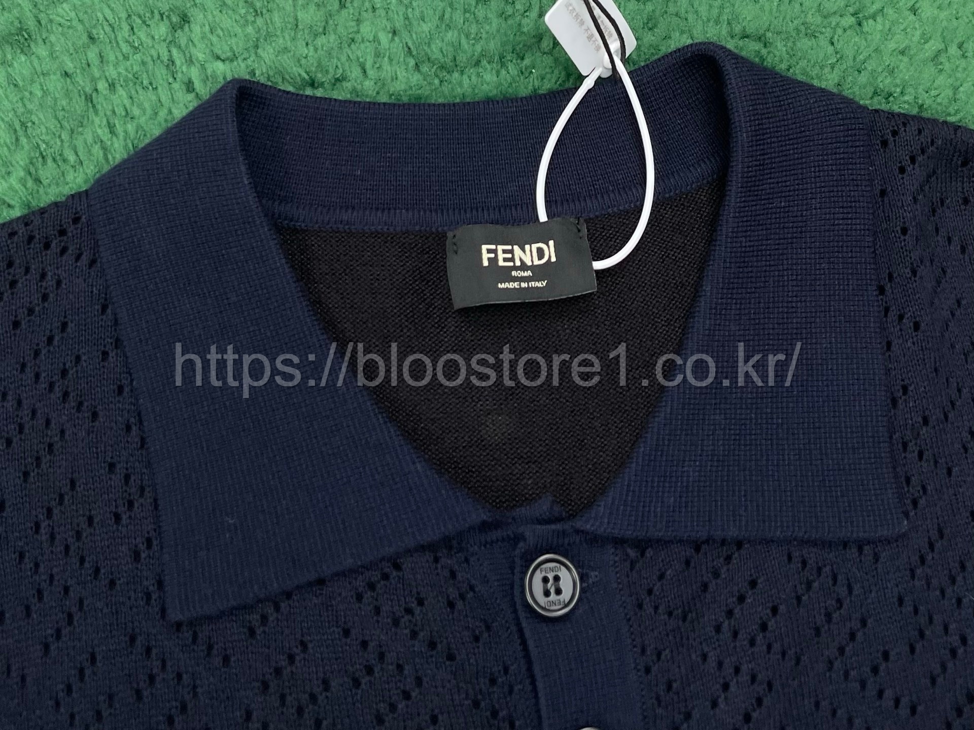 펜디 비스코스 트리콧 폴로 셔츠 2color (네이비) (화이트)