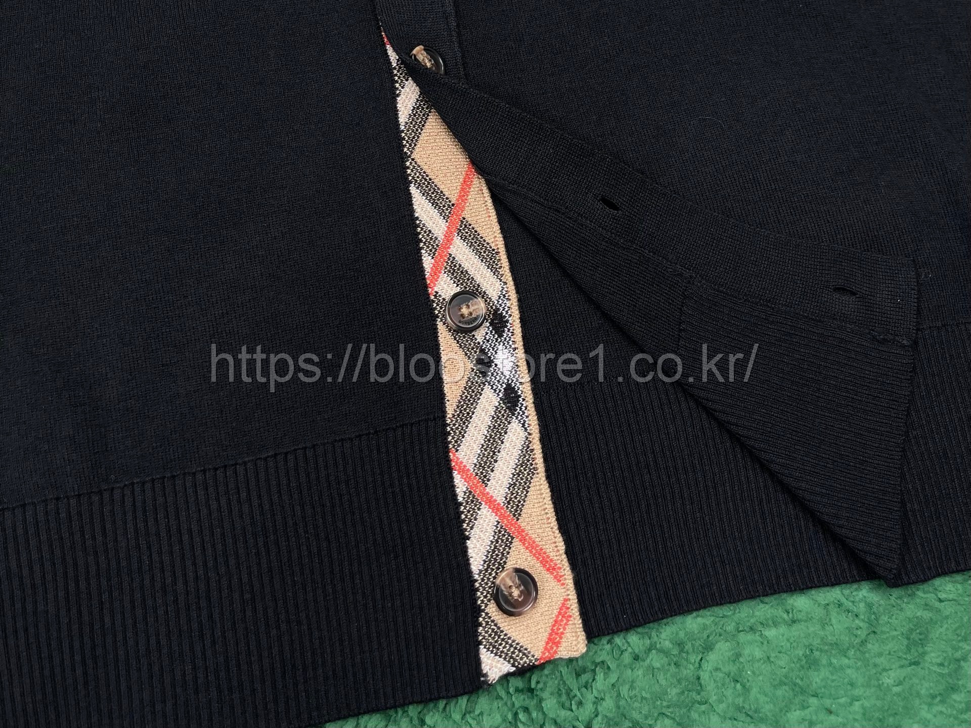 버버리 울 가디건 2color (블랙) (가디건)
