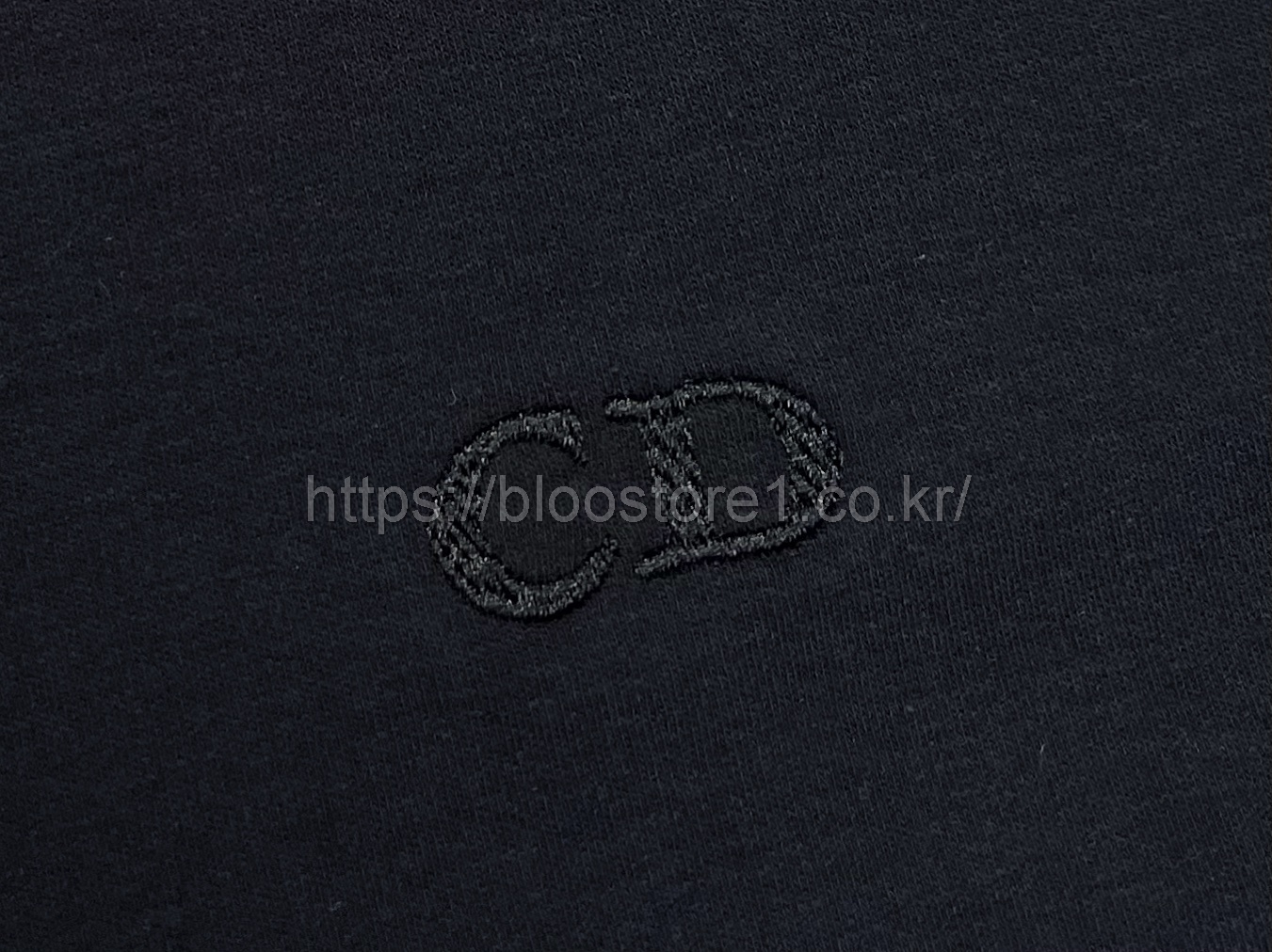디올 씨 아일랜드 코튼 저지 자수 티셔츠 2color (블랙) (화이트)