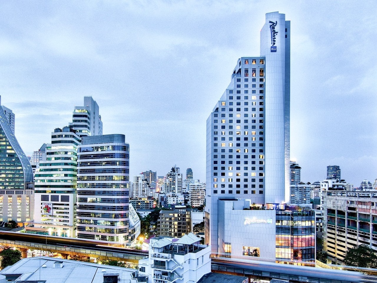 ์ฌ์ฉ์๊ฐ ์ฌ๋ฆฐ ์ด๋ฏธ์ง