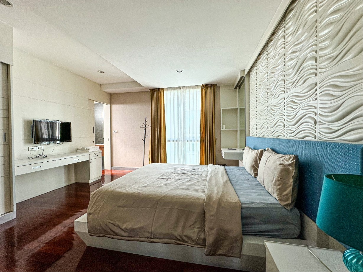 ์ฌ์ฉ์๊ฐ ์ฌ๋ฆฐ ์ด๋ฏธ์ง