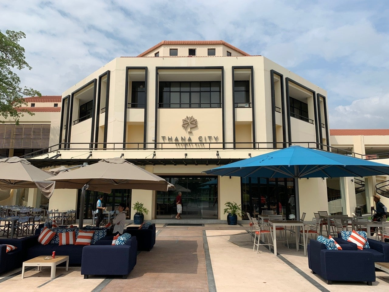 ์ฌ์ฉ์๊ฐ ์ฌ๋ฆฐ ์ด๋ฏธ์ง