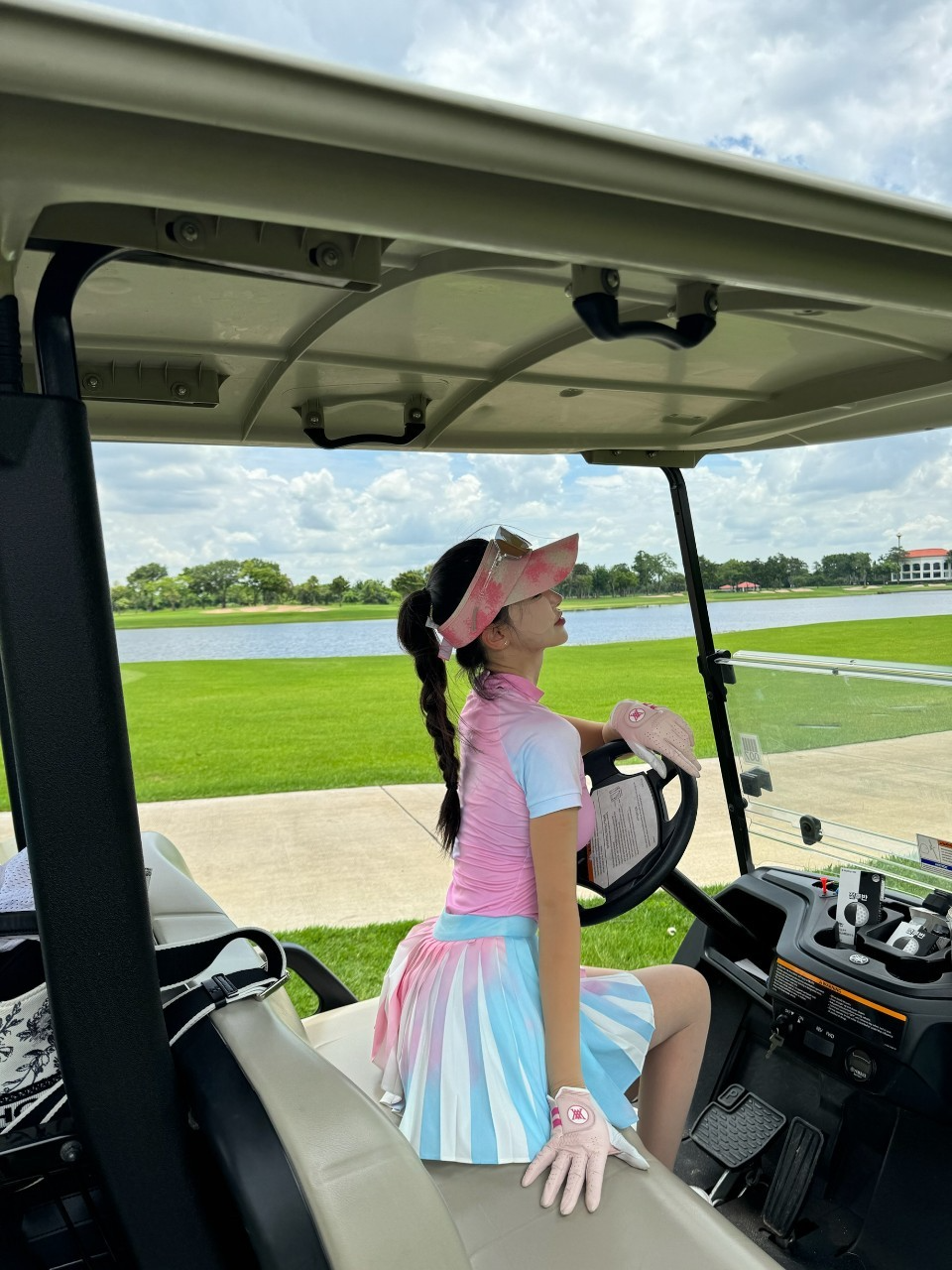 ์ฌ์ฉ์๊ฐ ์ฌ๋ฆฐ ์ด๋ฏธ์ง