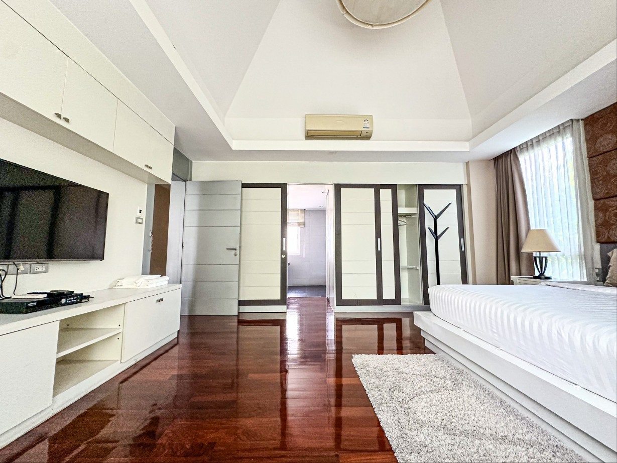 ์ฌ์ฉ์๊ฐ ์ฌ๋ฆฐ ์ด๋ฏธ์ง