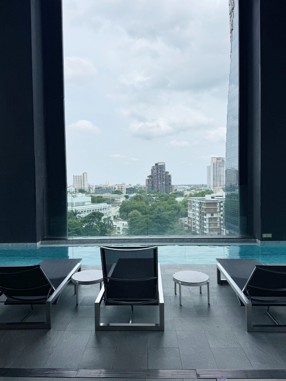 ์ฌ์ฉ์๊ฐ ์ฌ๋ฆฐ ์ด๋ฏธ์ง