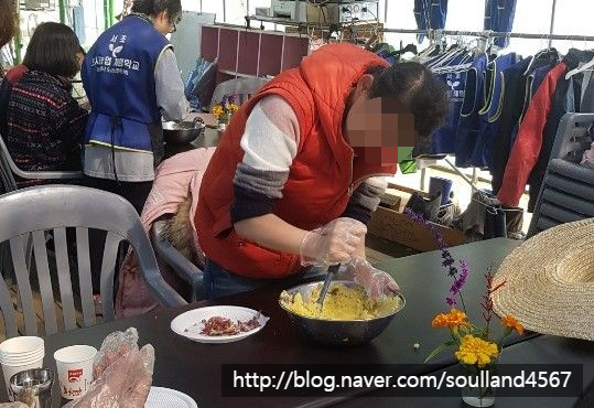 e61e6b92f7b1e.jpg