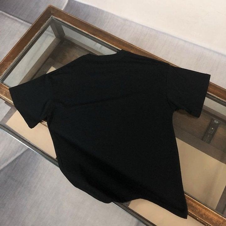 [국내/오늘 배송] 프라다 배색 벨보이 반팔티