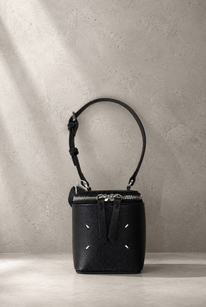 [국내/오늘 배송] 메종마르지엘라 마르지엘라 Mini Box Bag 신상 수입 프리미엄급