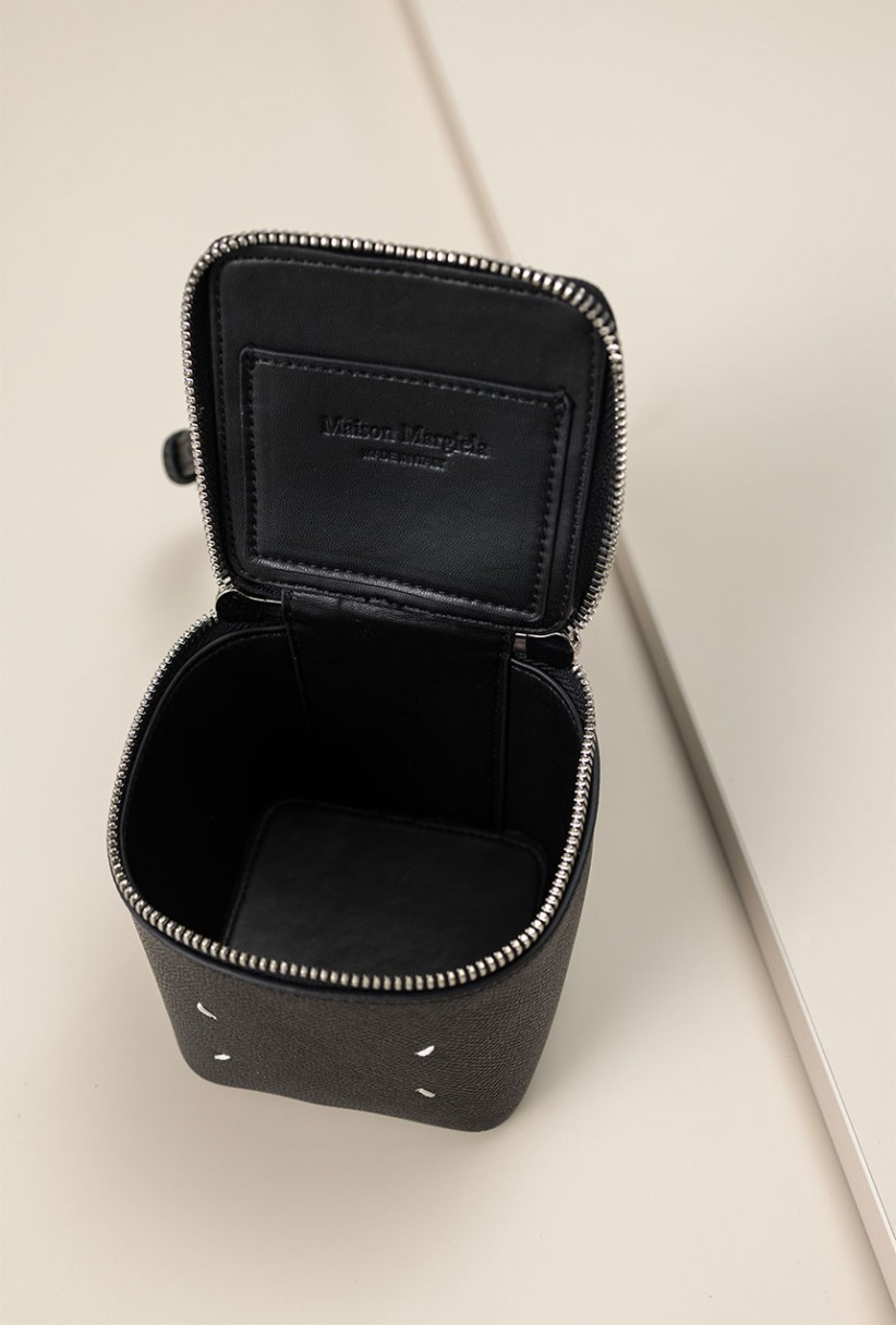 [국내/오늘 배송] 메종마르지엘라 마르지엘라 Mini Box Bag 신상 수입 프리미엄급