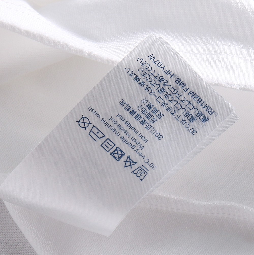 [국내/오늘 배송] 루이비통 핸드 자수로고 라운드 티셔츠
