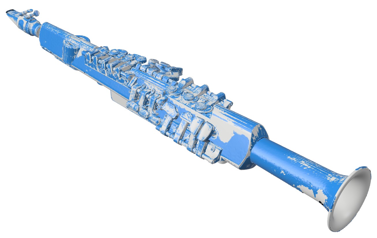 3D스캔 한 메시데이터와 역설계 데이터 겹친 상태