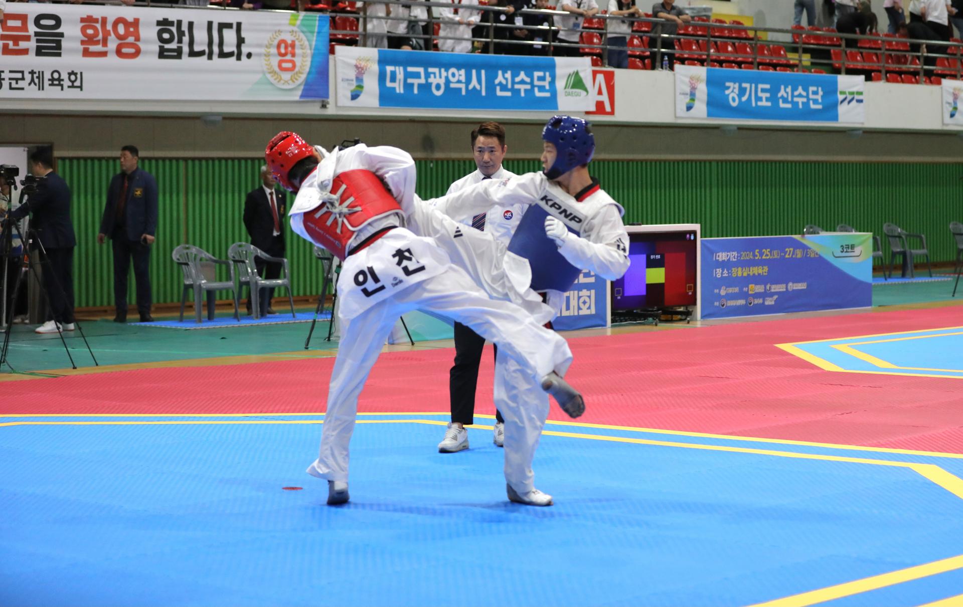 08ac633c73296.jpg