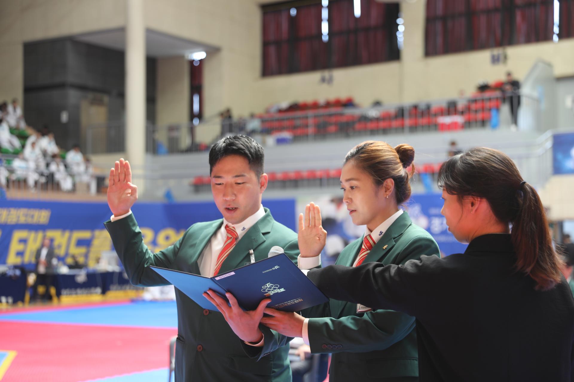 5ffaa822d3e17.jpg