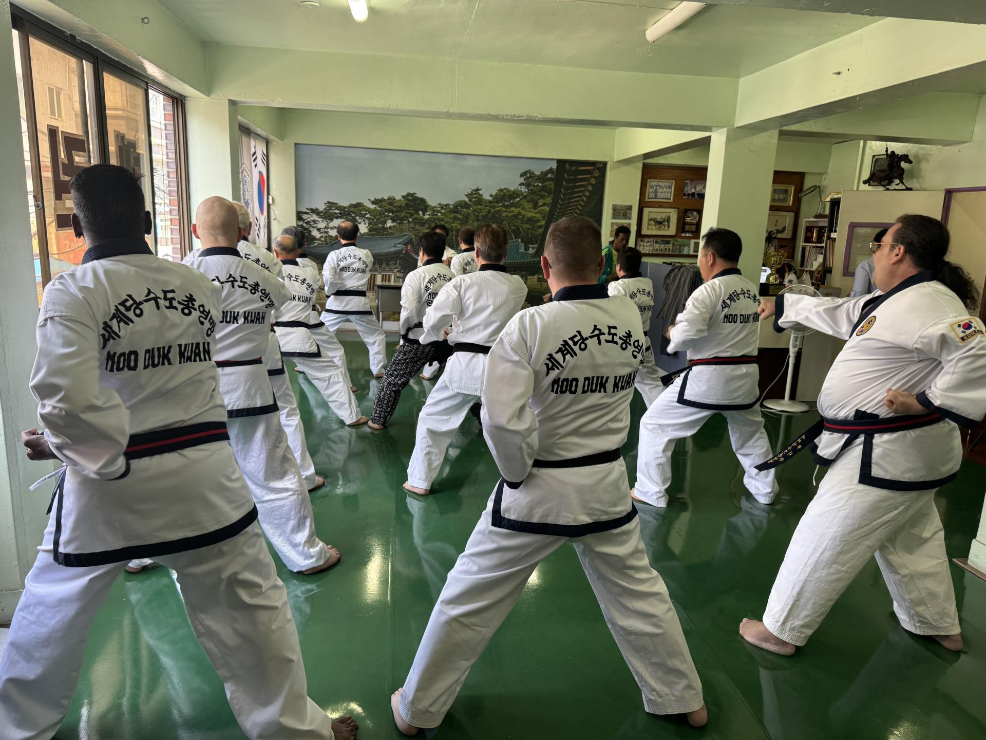 a3743794bd09b.jpg