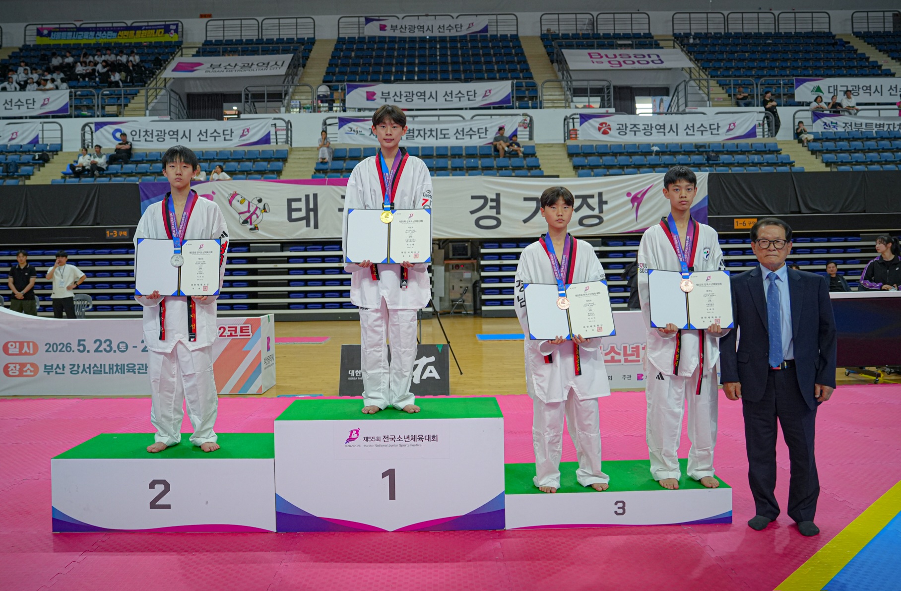b4b14607beab8.jpg