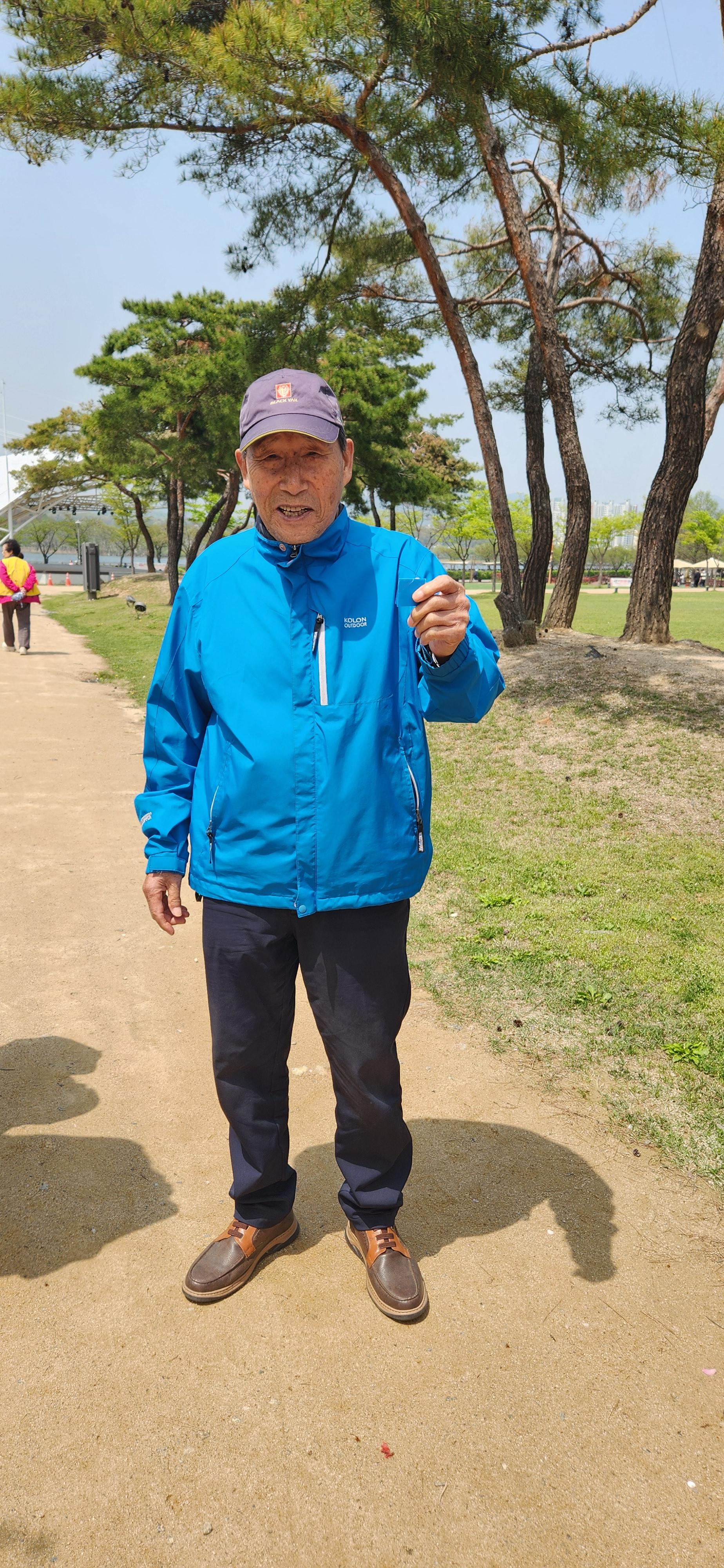 02c415adc18db.jpg