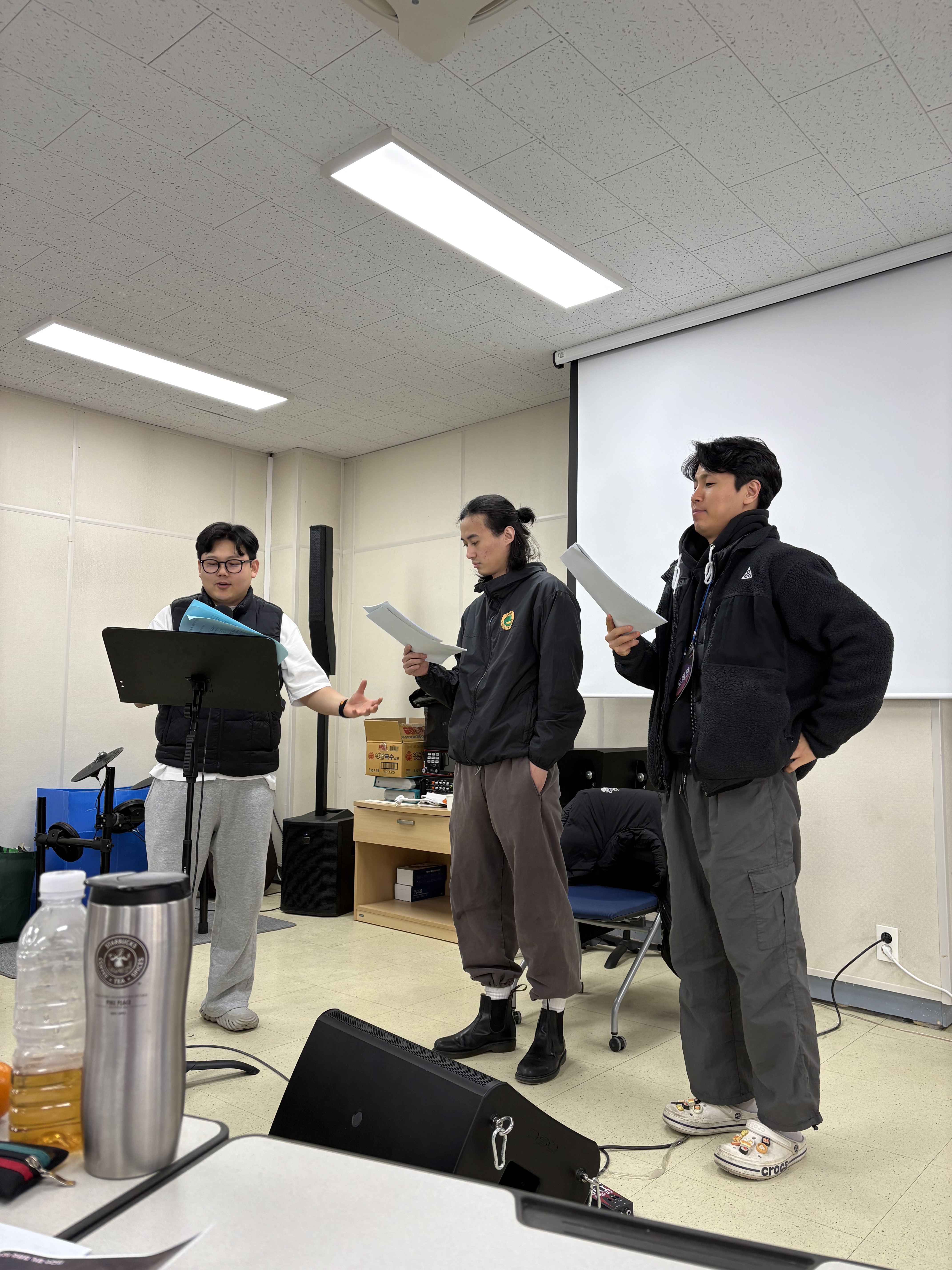 4e8a6ab177a21.jpg