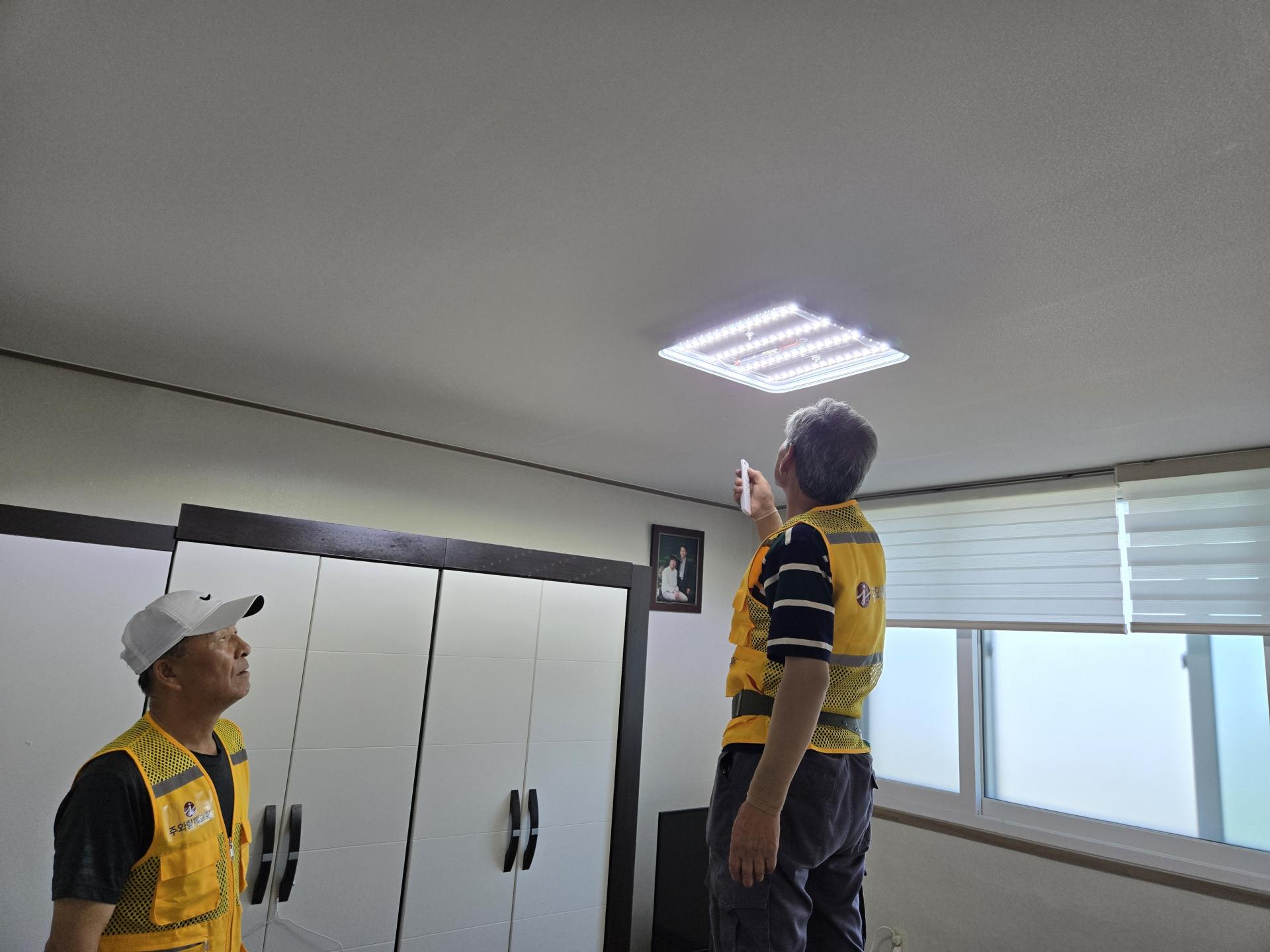 cf82232e5d5ae.jpg