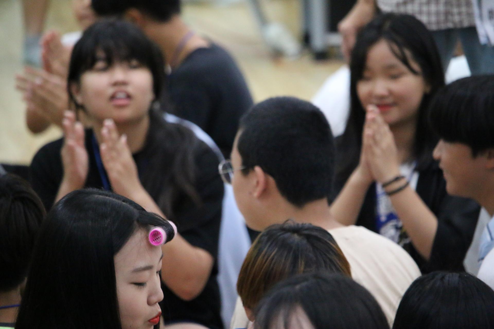 4d7385ec7b84e.jpg