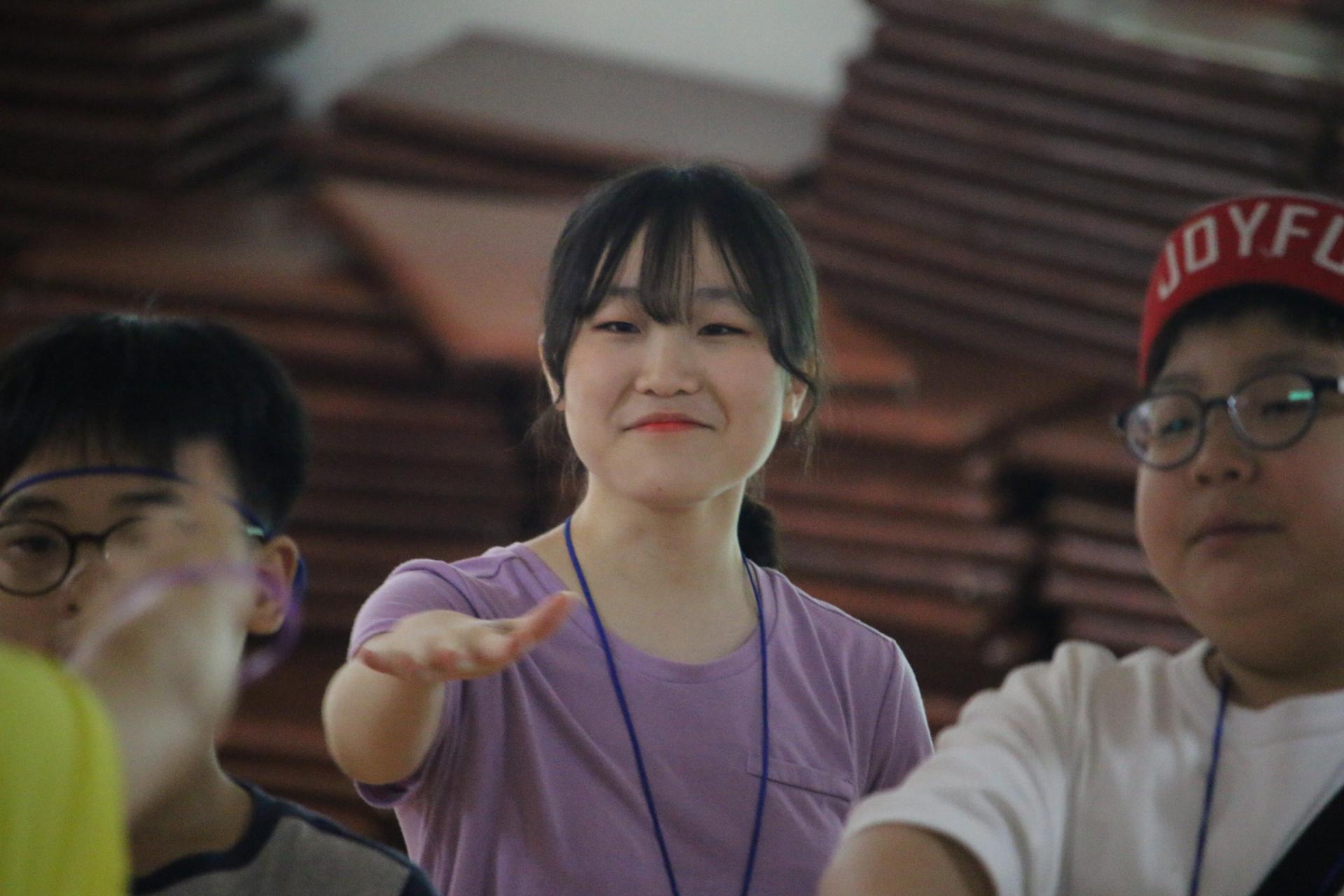 5a79563dd187f.jpg