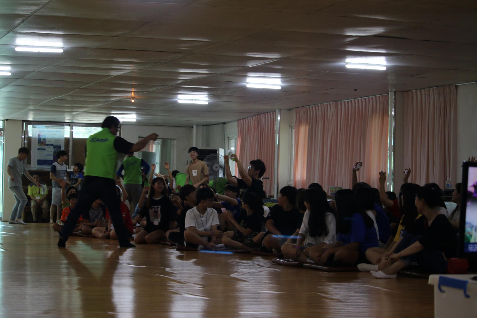 d9c43424121ec.jpg
