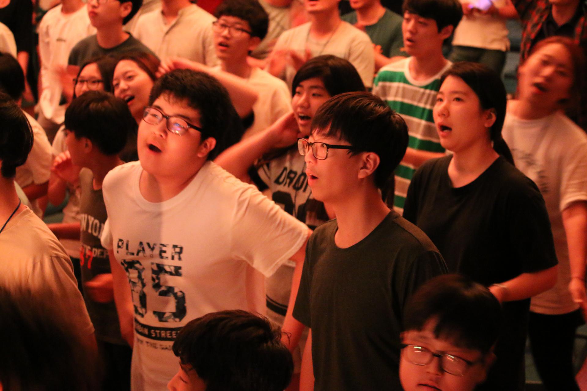 f097056ebe1fe.jpg