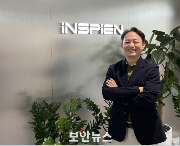 aaf9d0a4d6ed7.png