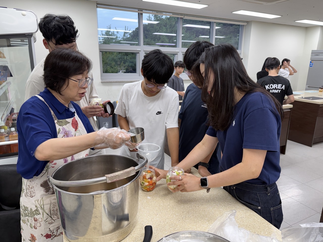 c4cec43d1a079.jpg