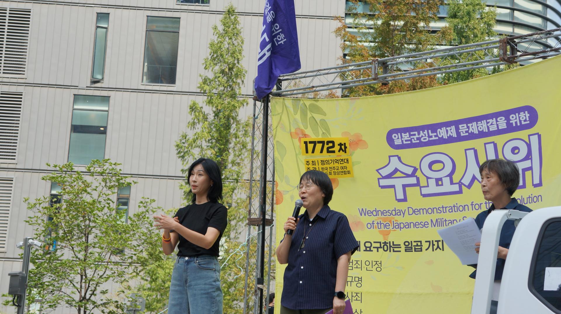 12a00f573cd7b.jpg