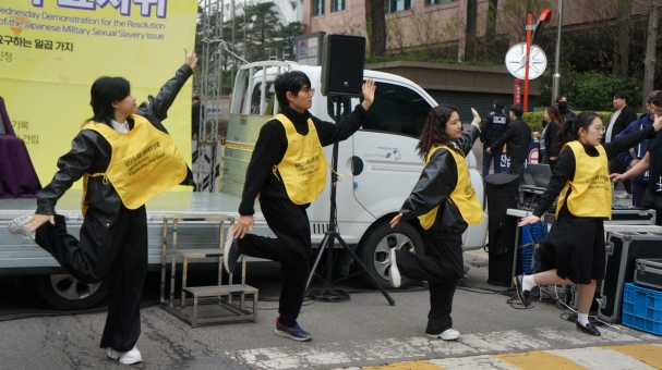 b660704d807c0.jpg