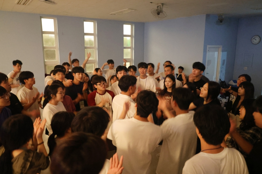 14030741aa7d6.jpg