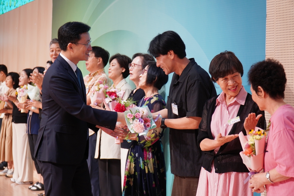 63c451056acb8.jpg