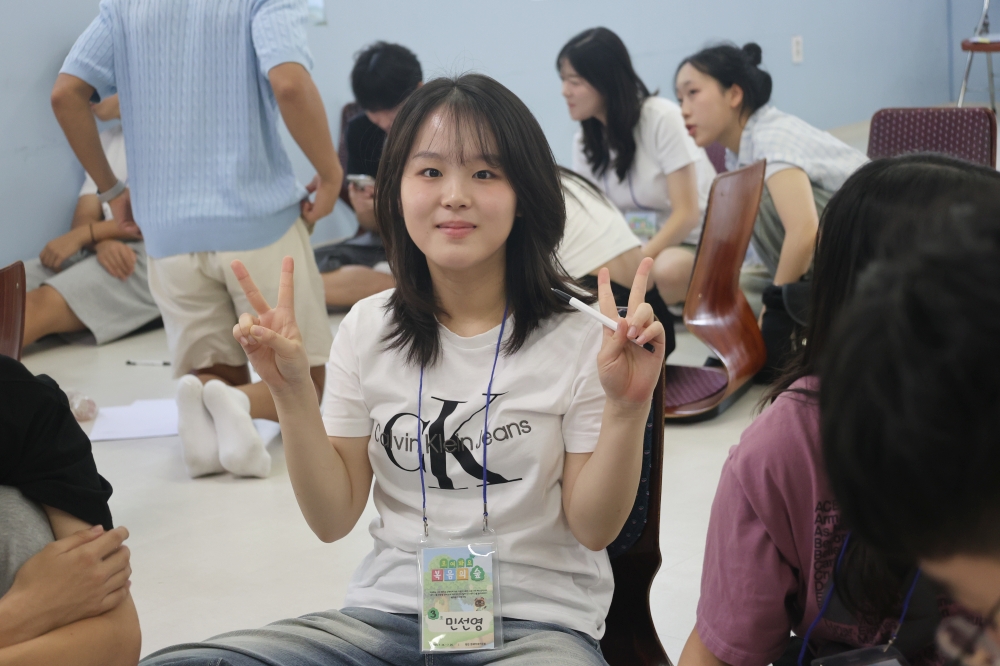 ac8857f094e60.jpg