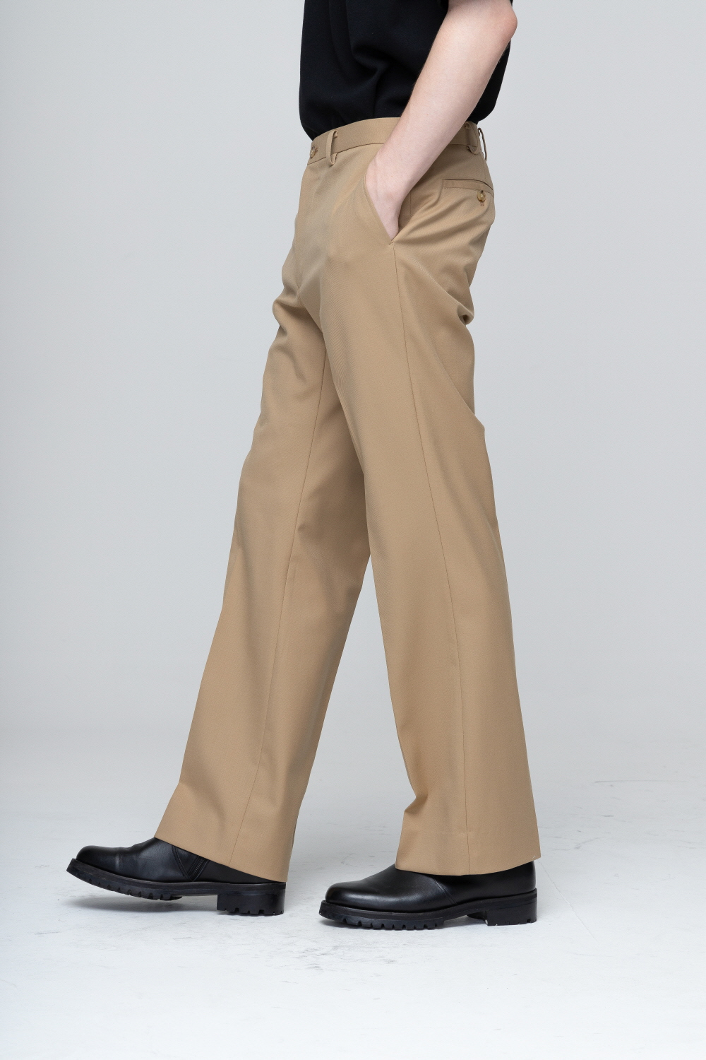 코트 모델 착용 이미지-S2L22