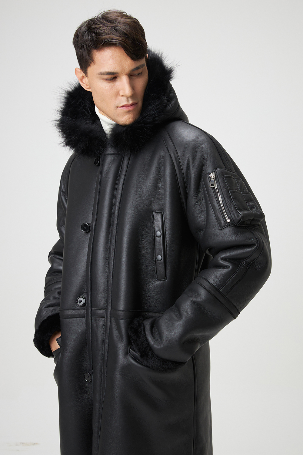 코트 모델 착용 이미지-S1L9