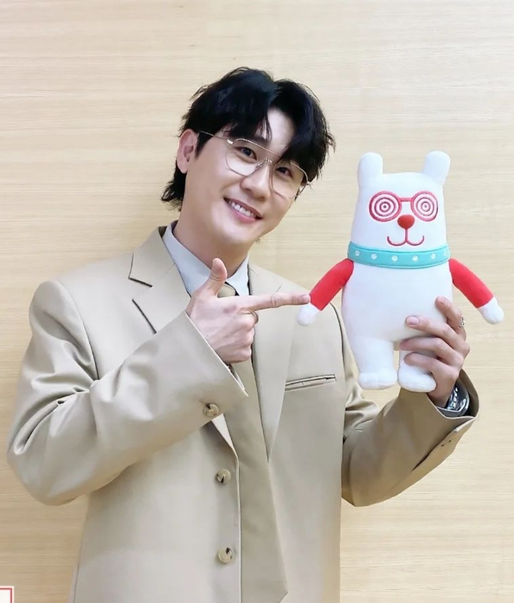 코트 모델 착용 이미지-S10L4