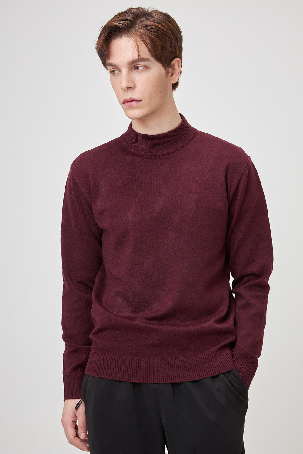 긴팔 티셔츠 모델 착용 이미지-S2L6