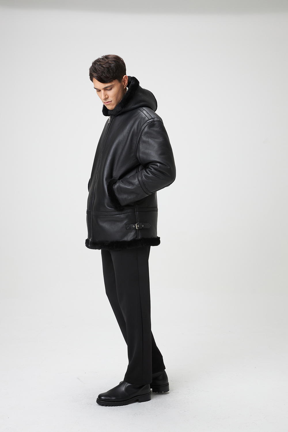 재킷 모델 착용 이미지-S5L18