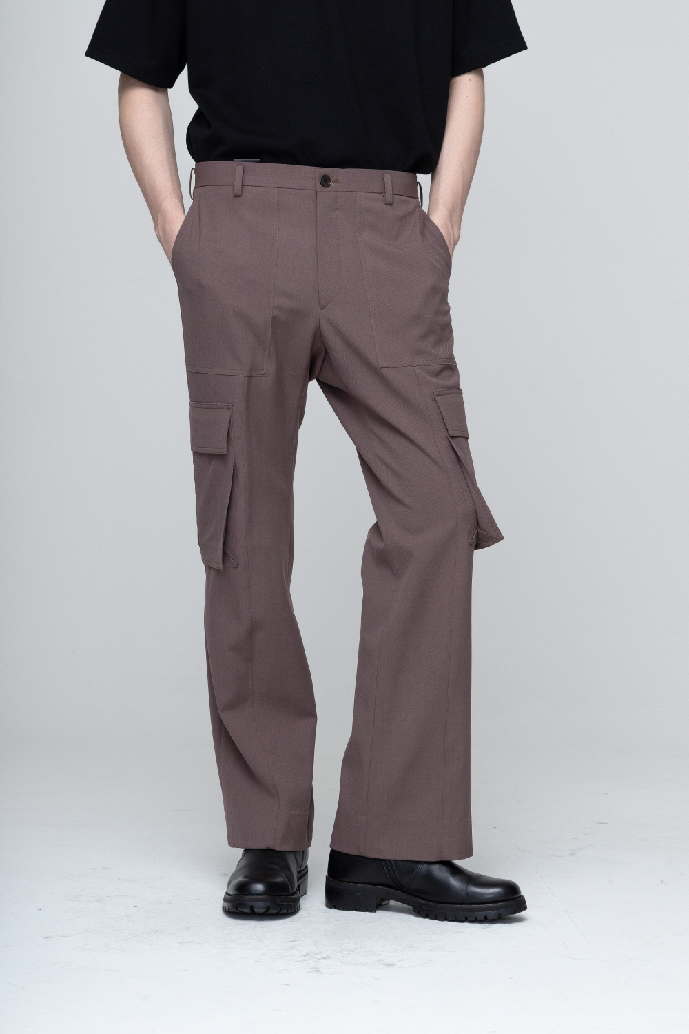 바지 모델 착용 이미지-S1L31