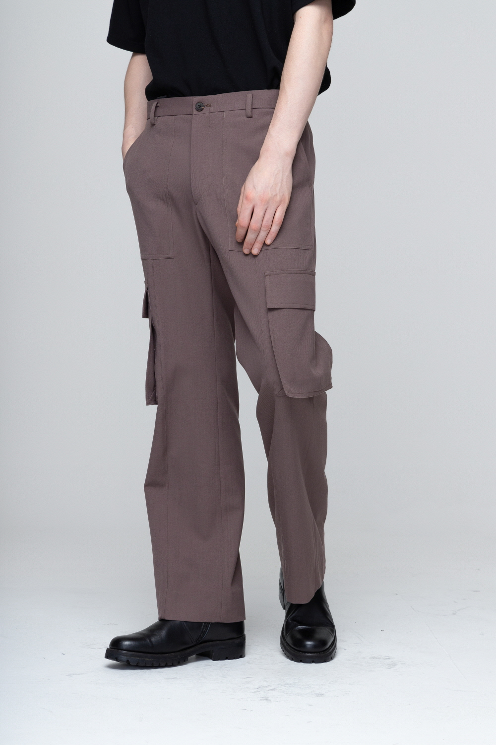 바지 모델 착용 이미지-S1L20